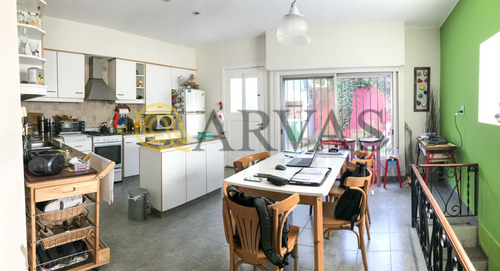 Arvas Vende Ph En Victoria, 2 Dorm Con Jardín Y Cochera