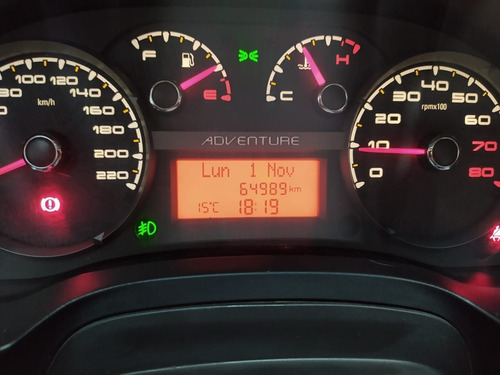 Imagen 10 de 15 de Fiat Palio Adventure 2016 1.6 Dualogic At