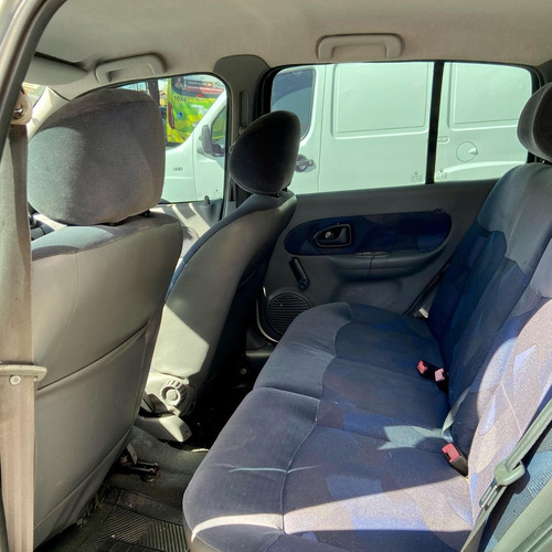 Imagem 7 de 8 de Renault Clio 1.6 Rt 16v 4p
