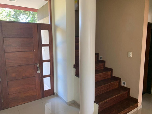 Imagen 6 de 28 de Casa En Venta En Los Ombues