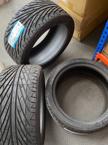 Llanta R18 265/35r18-93v Tr968 Triangle
