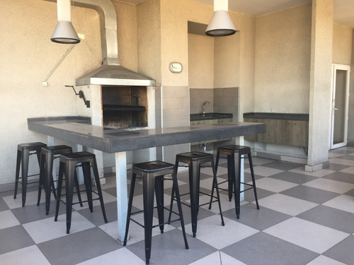 Venta 1d 1b 1bod / Tucapel Jiménez / Metro Sta Ana