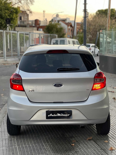 Imagen 5 de 22 de Ford Ka 2017 1.5 Se 5 P
