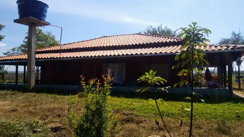 Casa Com 3 Quartos 1 Sala 1 Cozinha 1 Banheiro E 4 Varandas