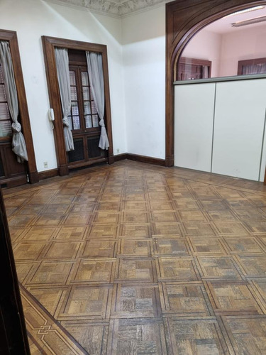 Imagen 27 de 30 de Edificio Entero , Paraguay Esquina San Jose, Gran Esquina !!