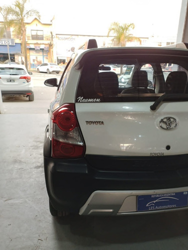 Imagen 10 de 14 de Toyota Etios Cross 1.5 Mt Les Automotores