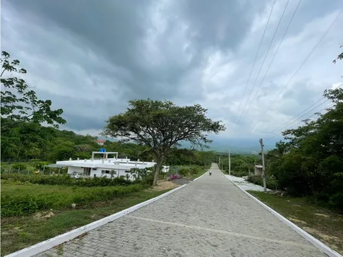Venta Lote Campestre Via Al Parque Tayrona En Conjunto Cerrado