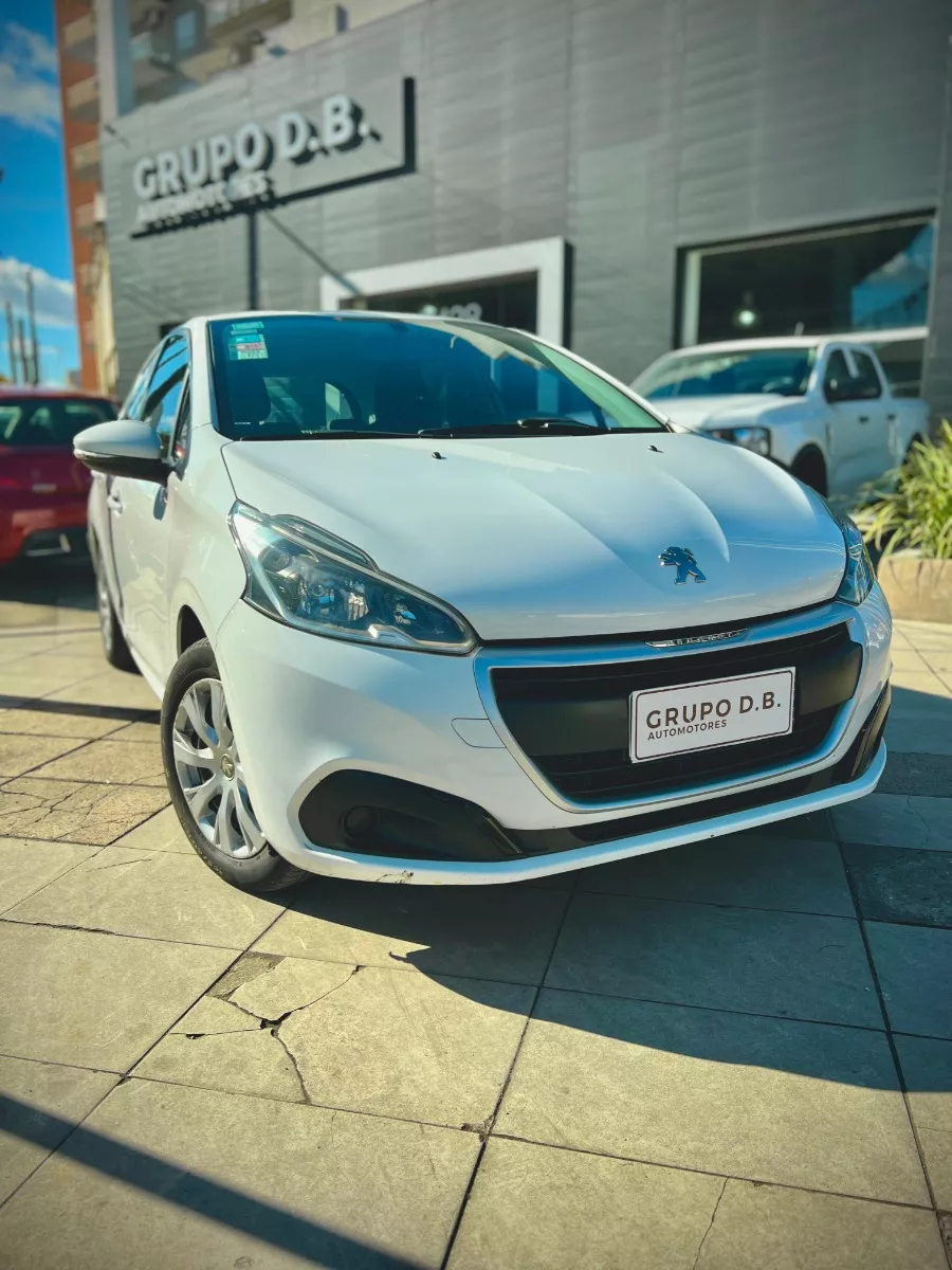 Peugeot 208 1.6 Active