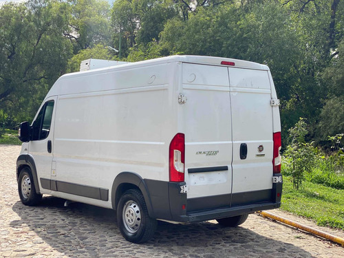 Imagen 8 de 15 de Fiat Ducato 2017 2.3 11.5 Cargo Van Mt