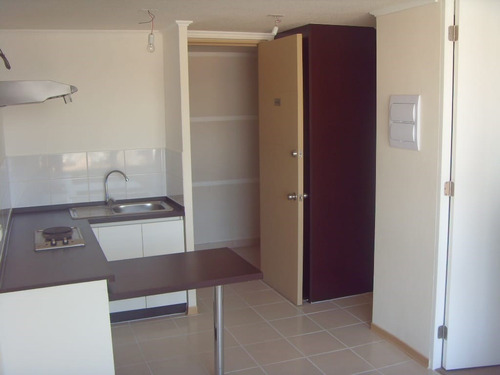 Departamento En Venta De 1 Dorm. En Estación Central