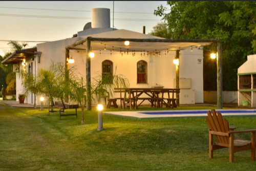 Imagen 8 de 18 de Cabañas, Apartamento , Bungalows Con Piscina De Agua Fría,espacios Verdes,parque