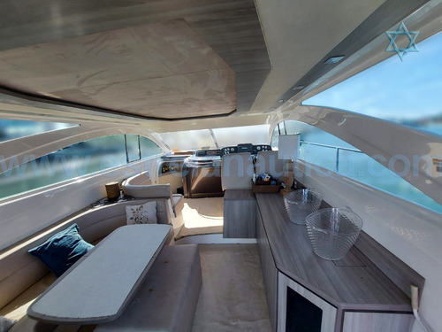 Imagem 7 de 9 de Lancha Cimitarra 50 Barco Iate N Ferretti Azimut Intermarine