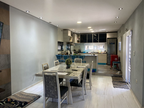 Venta Casa 4 Ambientes En Canning