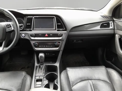 Hyundai Sonata 2.4 Premium At