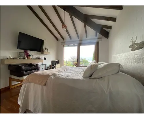 Increíble Casa Campestre Con Hermoso Lote. Código 57