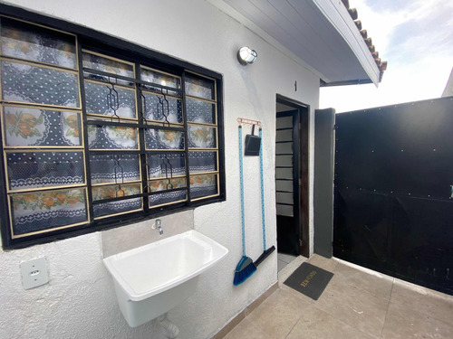 Vendo 3 Kitnets 1 Ponto Comercial (negociável)