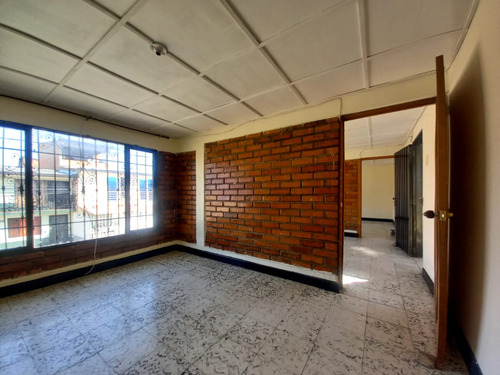 Se Vende Casa Bi Familiar Barrio Tomas Cipriano