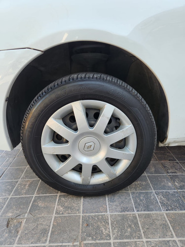 Renault Clio 1.2 Campus Pack I 75cv