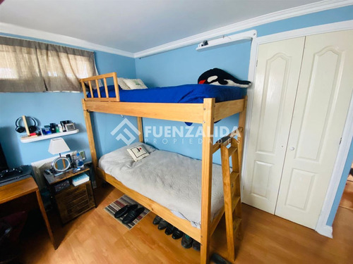 Casa En Venta De 3 Dorm Y 2 Bañ En La Comuna De El Bosque