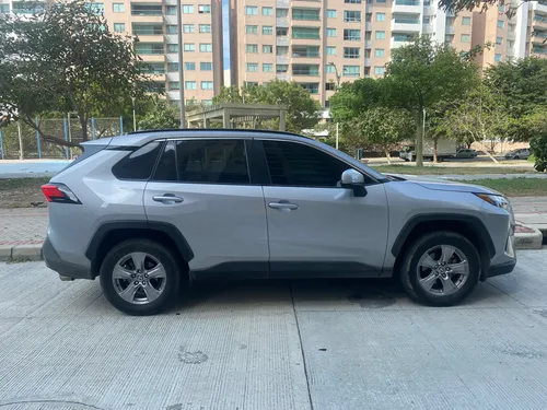 Toyota RAV4 2.5 Xle Hev 4X4 Cvt