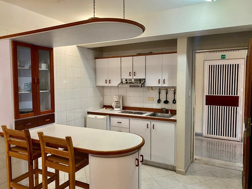 Imagen 5 de 11 de Apartamento Vacacional En Alquiler Residencias Barcelona Suites, Sector El Viñedo