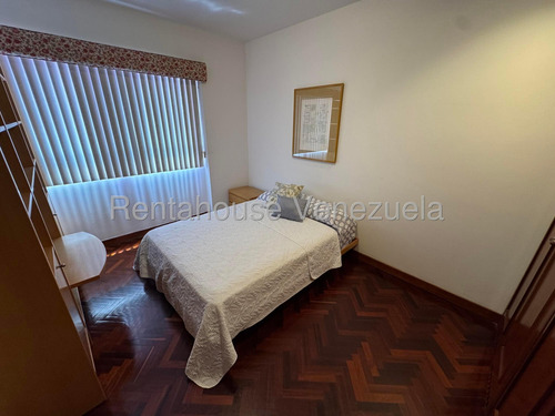 En Venta Hermoso Apartamento - Urb. La Castellana.