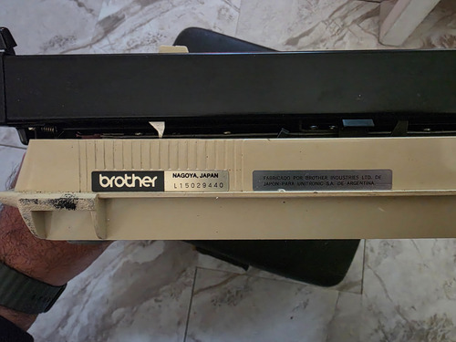 Vendo Maquina De Escribir Brother Deluxe 300, Made In Japan! (Usado)