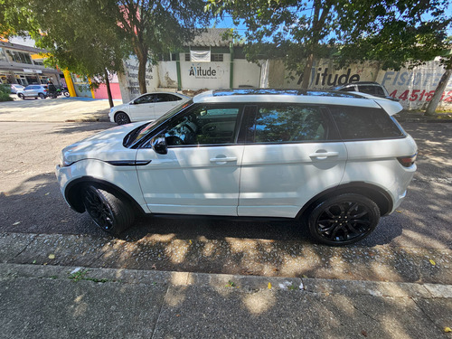 Land Rover Range Rover Evoque 2.0 Si4 Dynamic Black 5p