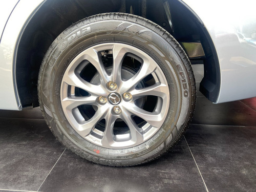Imagen 17 de 18 de Mazda 2 Sedan Touring At 1.5 2024 / Mz127 / Vf