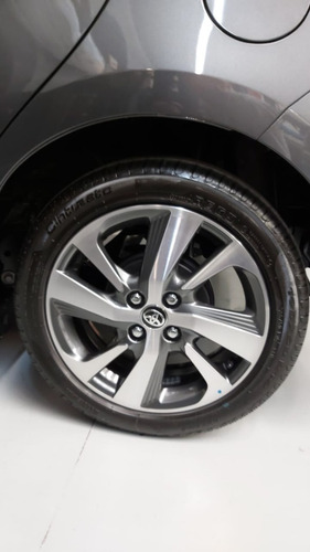Toyota Yaris 1.5 Xls Pack Cvt 5p 2021 0km