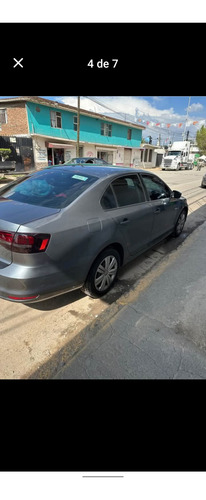 Volkswagen Jetta 2.0 L4 Mt