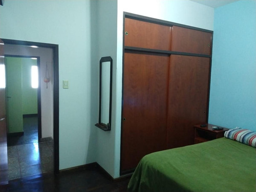 Imagen 10 de 17 de Casa 3 Ambientes Parquizado Y Cochera