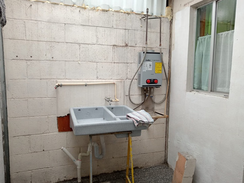 Bonita Casa En Renta, A 10 Min. Del Aifa Y A Un Semáforo De La Plaza Comercial Power Center Tecámac