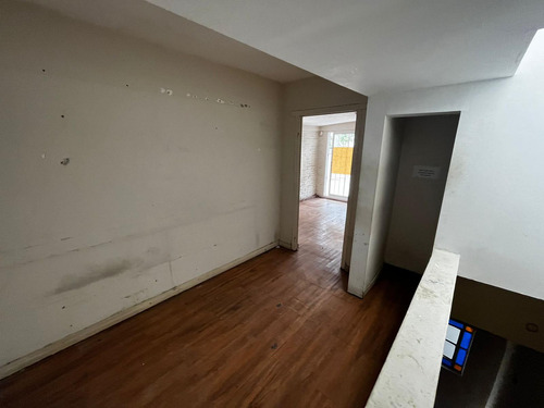 Gran Esquina, 21 De Setiembre Y Coronel Mora, 13 Mts De Frente, 242 M2 !!