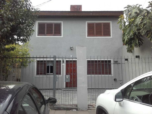 Chalet En Venta En Ituzaingo Norte