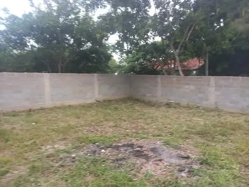 Terreno Murado E Gramado Com 900m² Em Vilatur Em Saquarema
