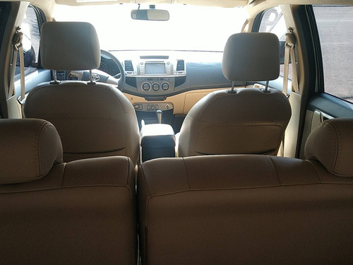 Imagem 15 de 15 de Toyota Hilux Sw4 2.7 Sr 4x2 16v Flex 4p Automático