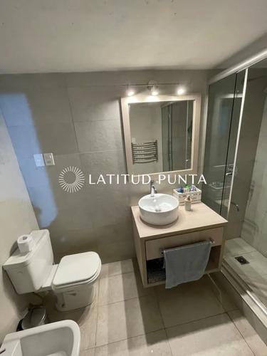Piso Alto En Roosevelt, 3 Dormitorios