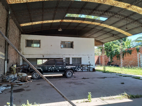 Imagen 10 de 15 de Galpón En Venta- Super Precio
