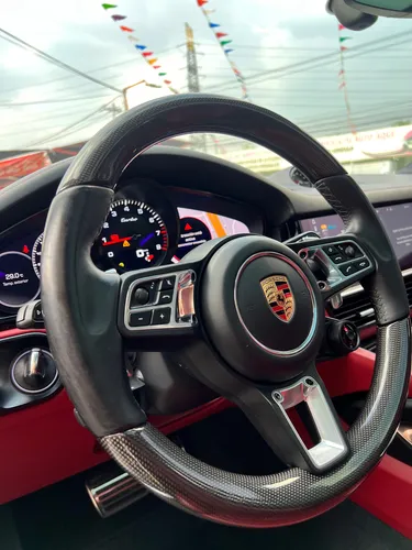 Porsche Cayenne coupé 4.0 v8 turbo at