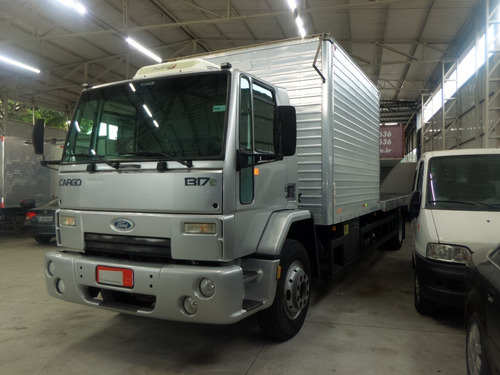 Imagem 2 de 15 de Caminhão Ford Cargo 1317 Com Plataforma Apenas 17.988 Km