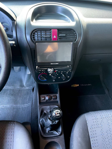 Imagem 4 de 11 de Chevrolet Corsa 1.4 Mpfi Maxx 8v Flex 4p Manual