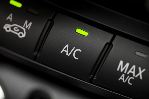 Imagen 2 de 10 de Carga Y Diagnostico Computarizado Aire Acondicionado Autos