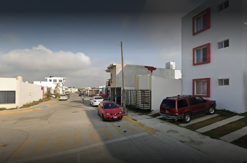 Departamento En Venta En Puerto Vallarta. Sh05