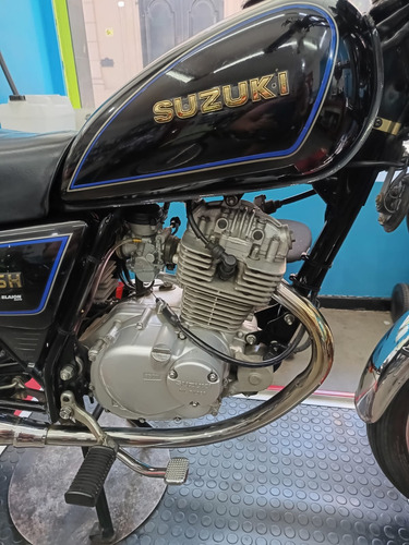 Suzuki Gn125