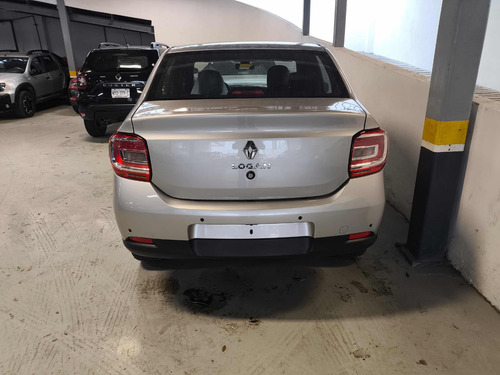 Renault Logan 1.6 Intens Mt