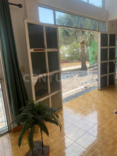 Casa En Renta En Carretera A Montitlán Km 12, Quesería, Cuauhtémoc, Colima