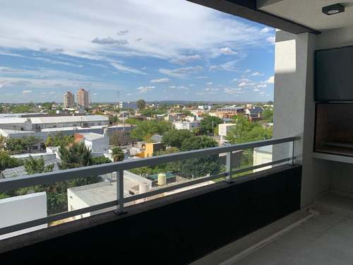 Imagen 1 de 10 de Departamento En Venta