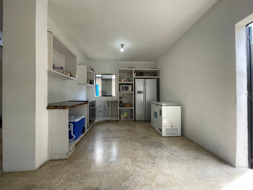 Imagen 12 de 18 de Leal Pérez Vende Townhouse San Diego Obra Blanca Terranostra