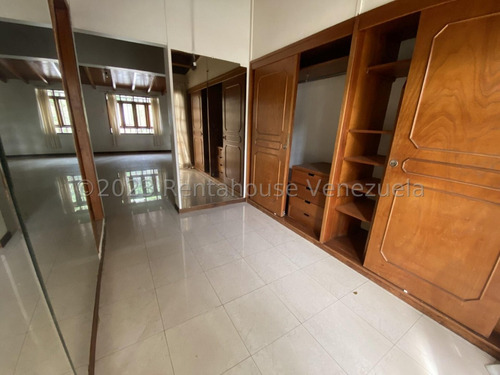 Casa En Venta En Prados Del Este Caracas Jardin Terraza Parrillera Pisos De Marmol 3 Niveles